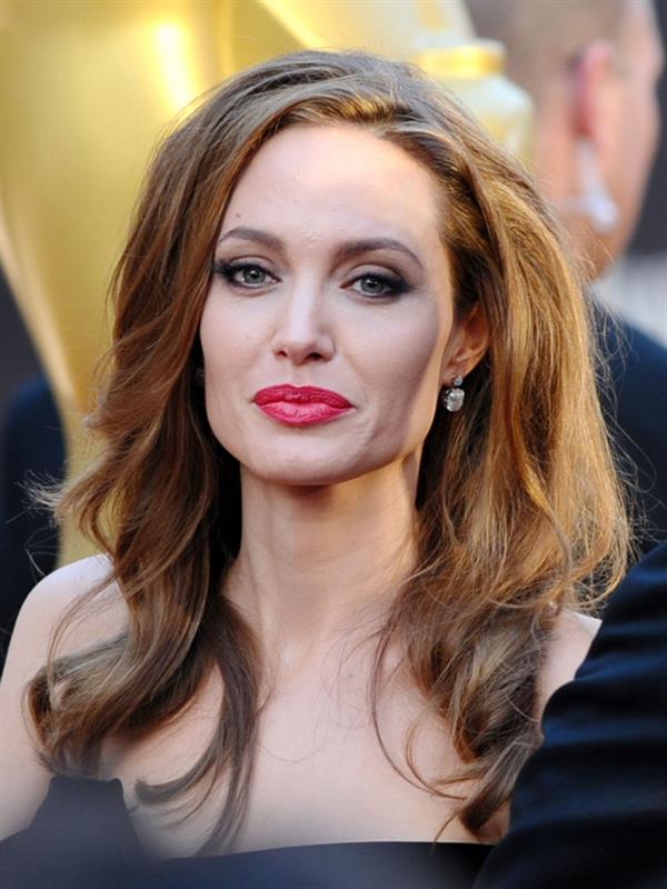 Angelina Jolie