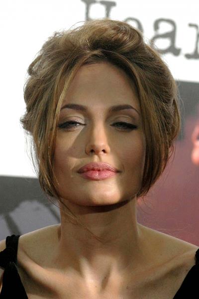 Angelina Jolie