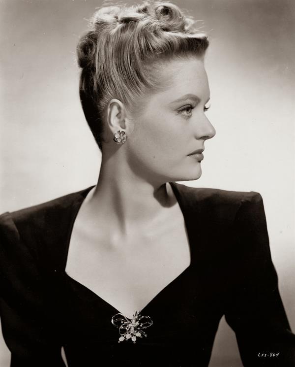 Alexis Smith