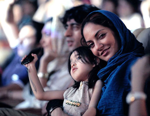 Mahnaz Afshar