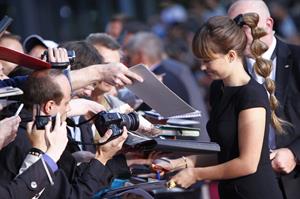 Olivia Wilde berlin premiere of cowboys and aliens august 8 2011 