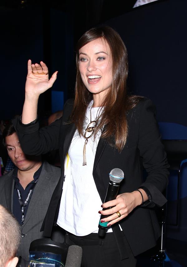 Olivia Wilde at the Blackberry booth at the 2011 CES in Las Vegas n December 7, 2011