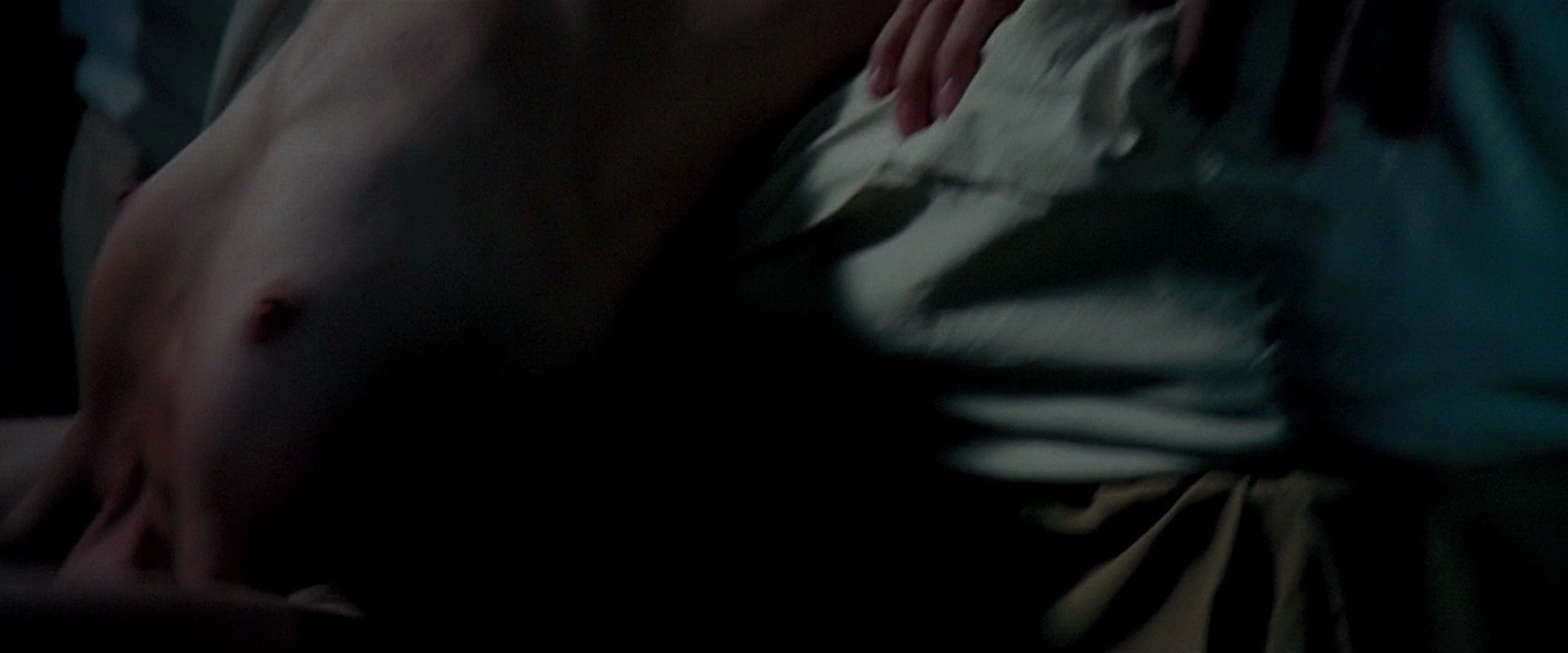 Malin Akerman - breasts