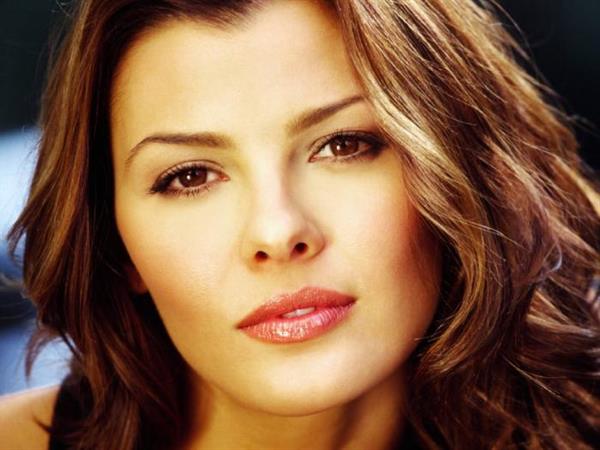 Ali Landry