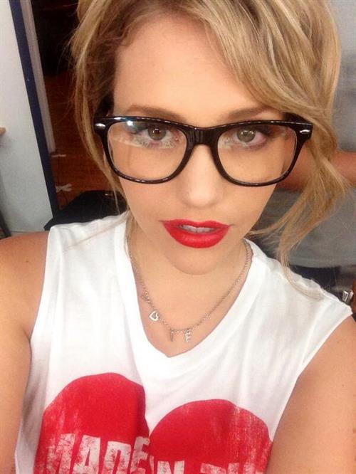 Mia Malkova taking a selfie